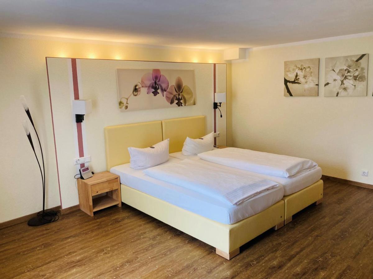Hotel Rheingraf Kamp-Bornhofen Esterno foto