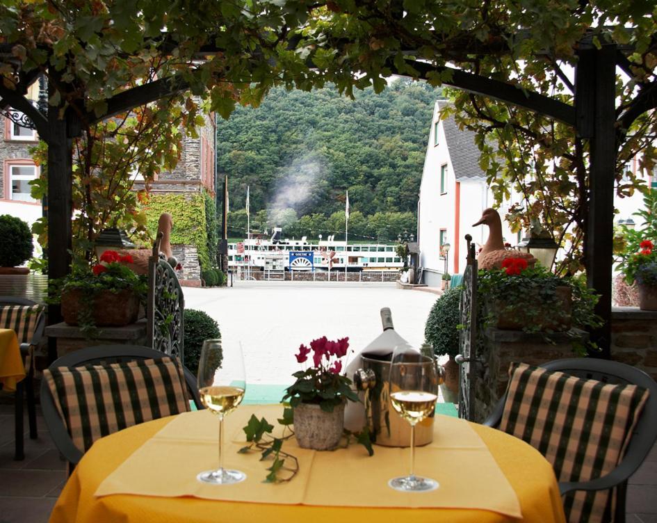 Hotel Rheingraf Kamp-Bornhofen Esterno foto