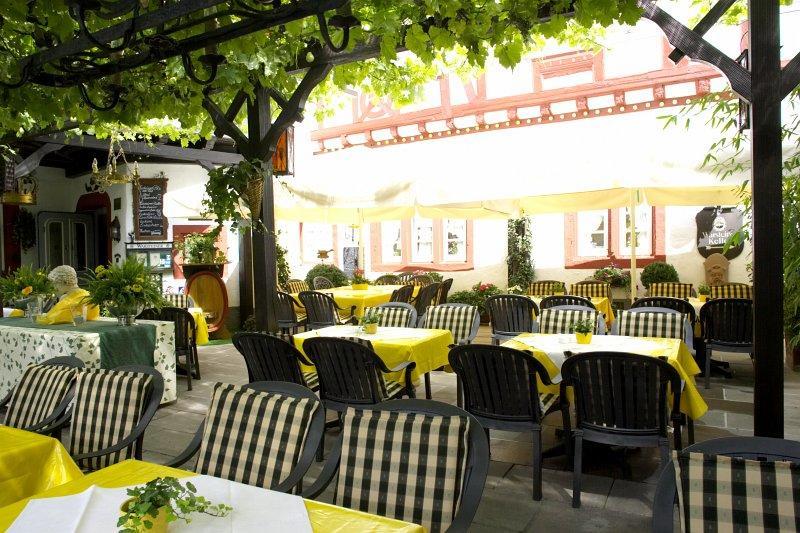Hotel Rheingraf Kamp-Bornhofen Esterno foto